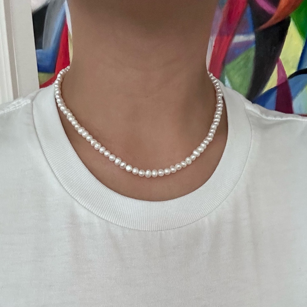 Natural Pearl necklace choker 16”